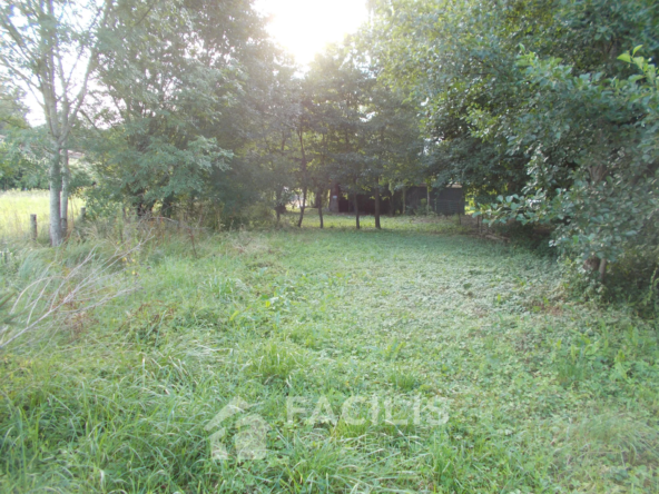 Terrain à bâtir hors lortissement à Douvres