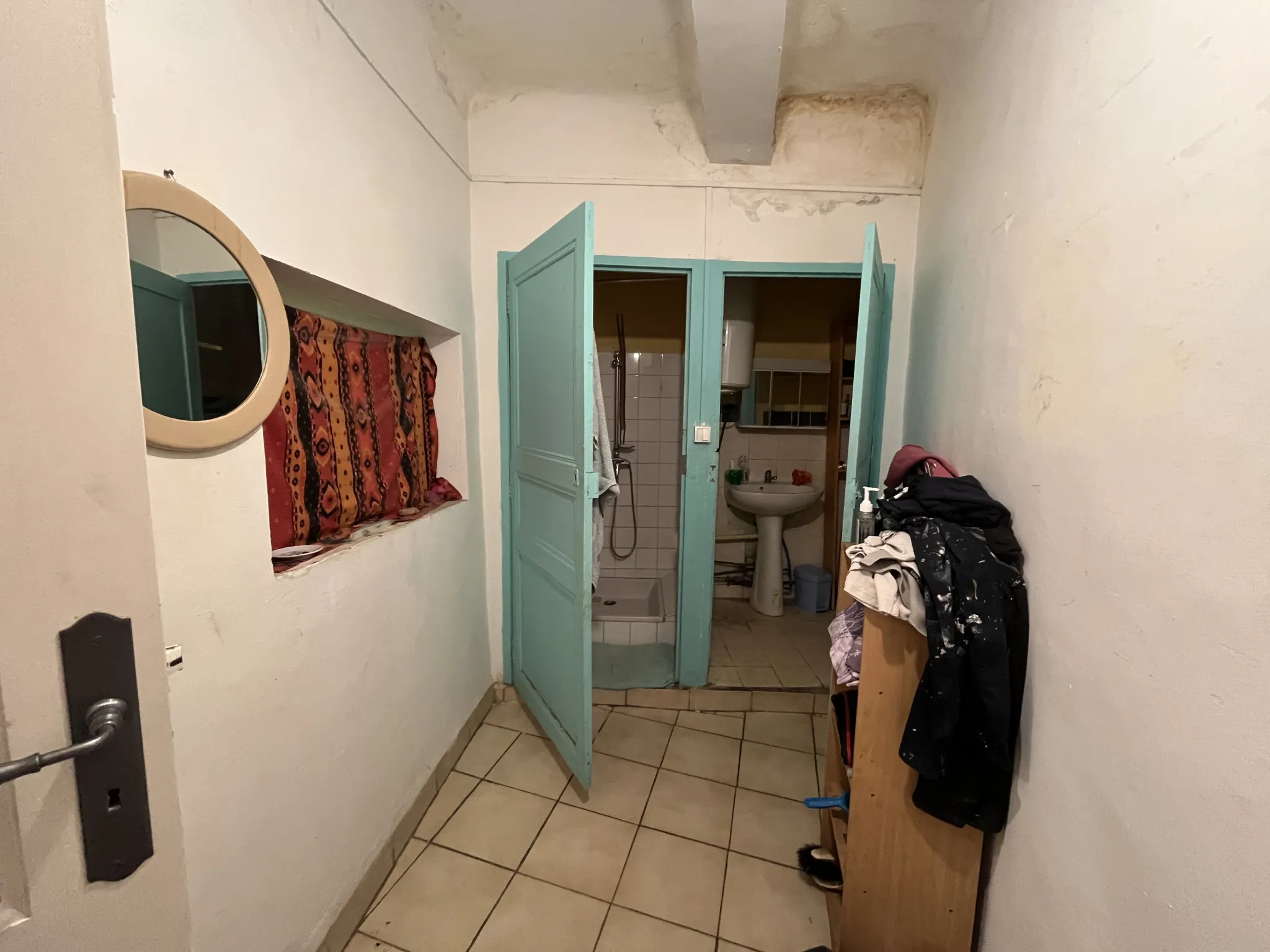 Appartement + grenier aménagé en F4 pour 215 m2 au total - Le Luc 