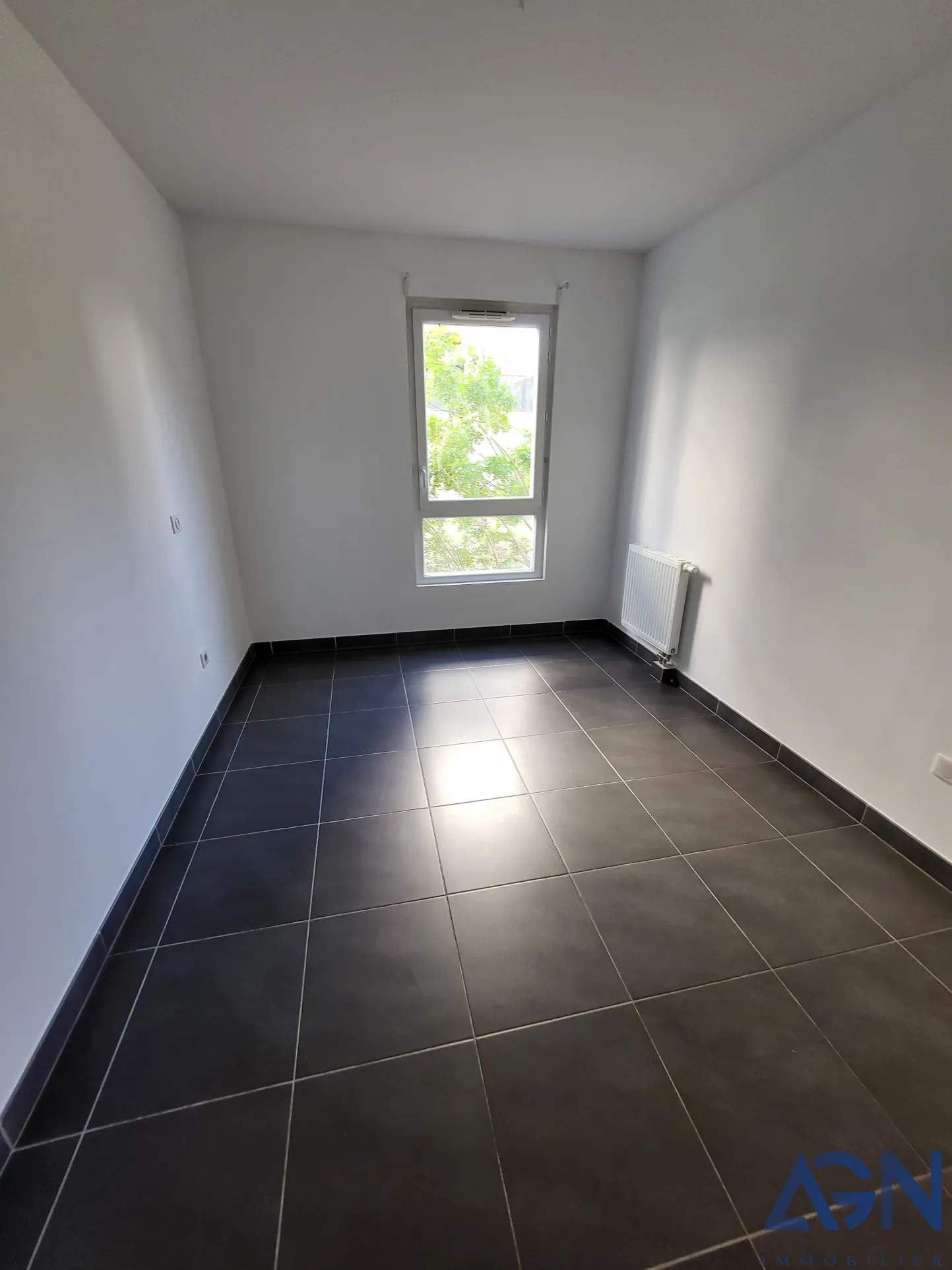 Appartement T3 de 64m2 avec terrasse et parking à Juvignac 