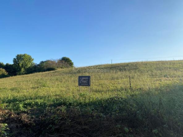 Terrain à Savignac, 1 250 m2