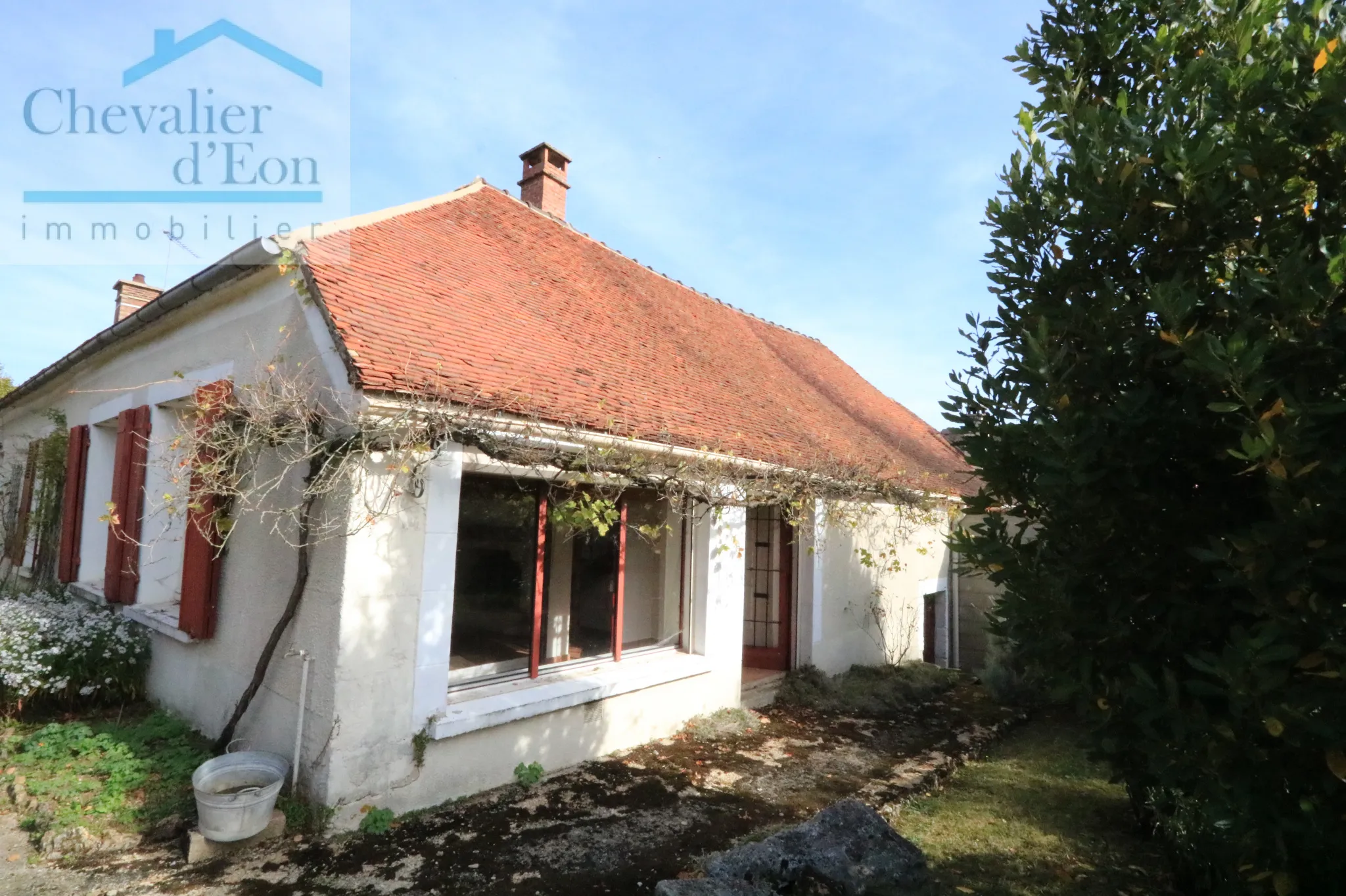 Maison principale et annexe à Roffey proche de Tonnerre 