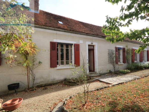 Maison principale et annexe à Roffey proche de Tonnerre