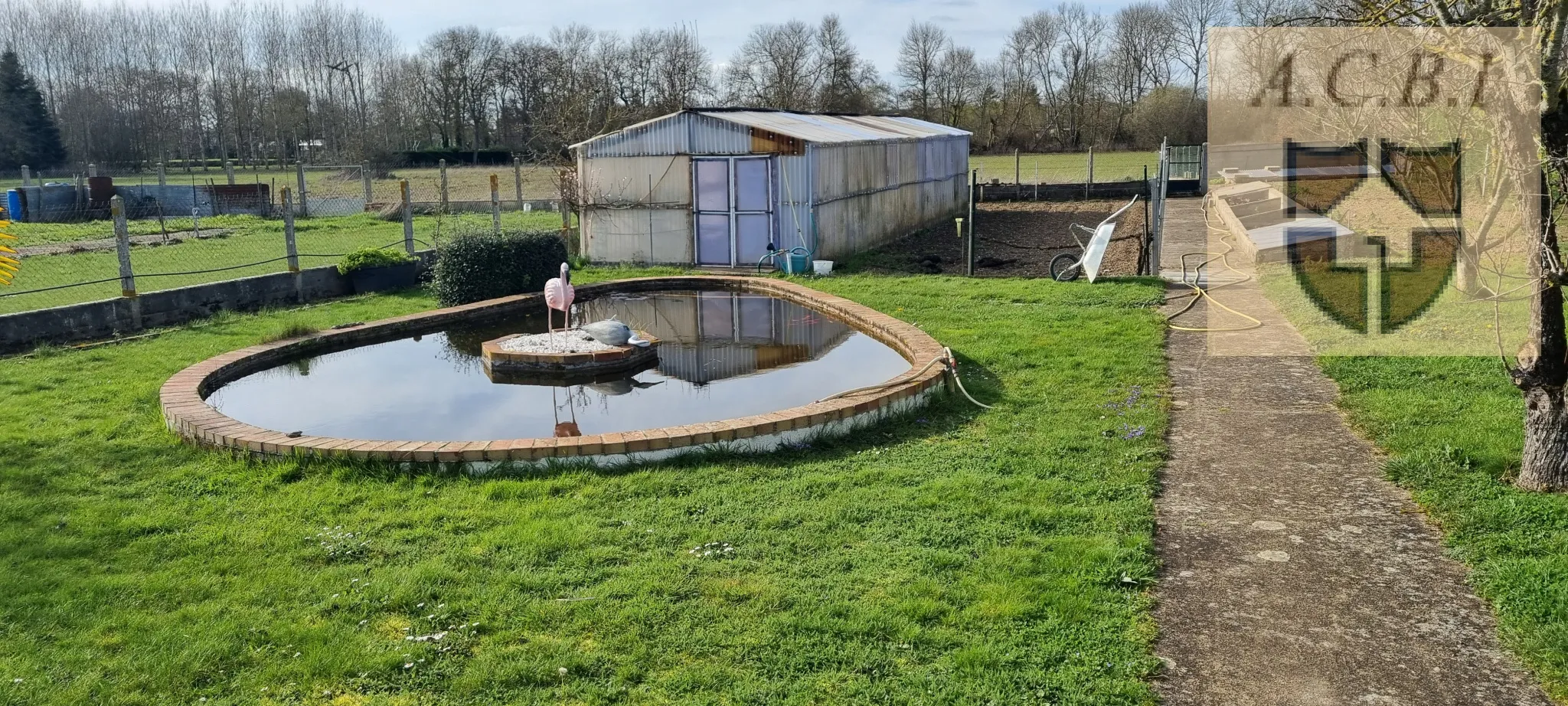 Belle maison sur sous-sol à Vendome 