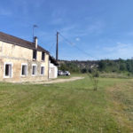 Maison isolée dans la campagne face au canal de Bourgogne T5 90m2