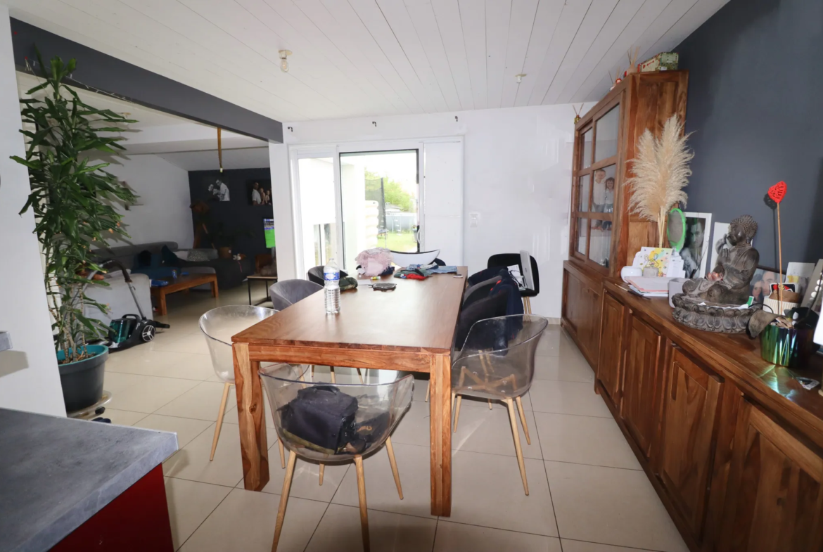 Pavillon à Arces - Charmante maison de 120m2 à découvrir 