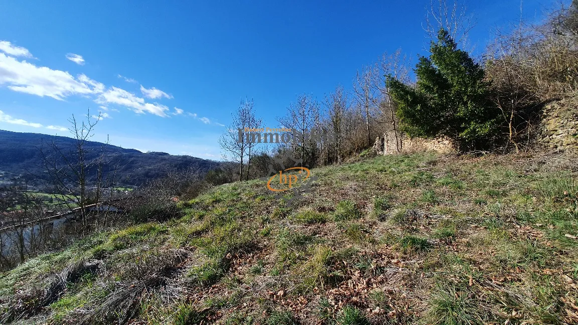 Terrain à bâtir à Saint Affrique avec vue imprenable 