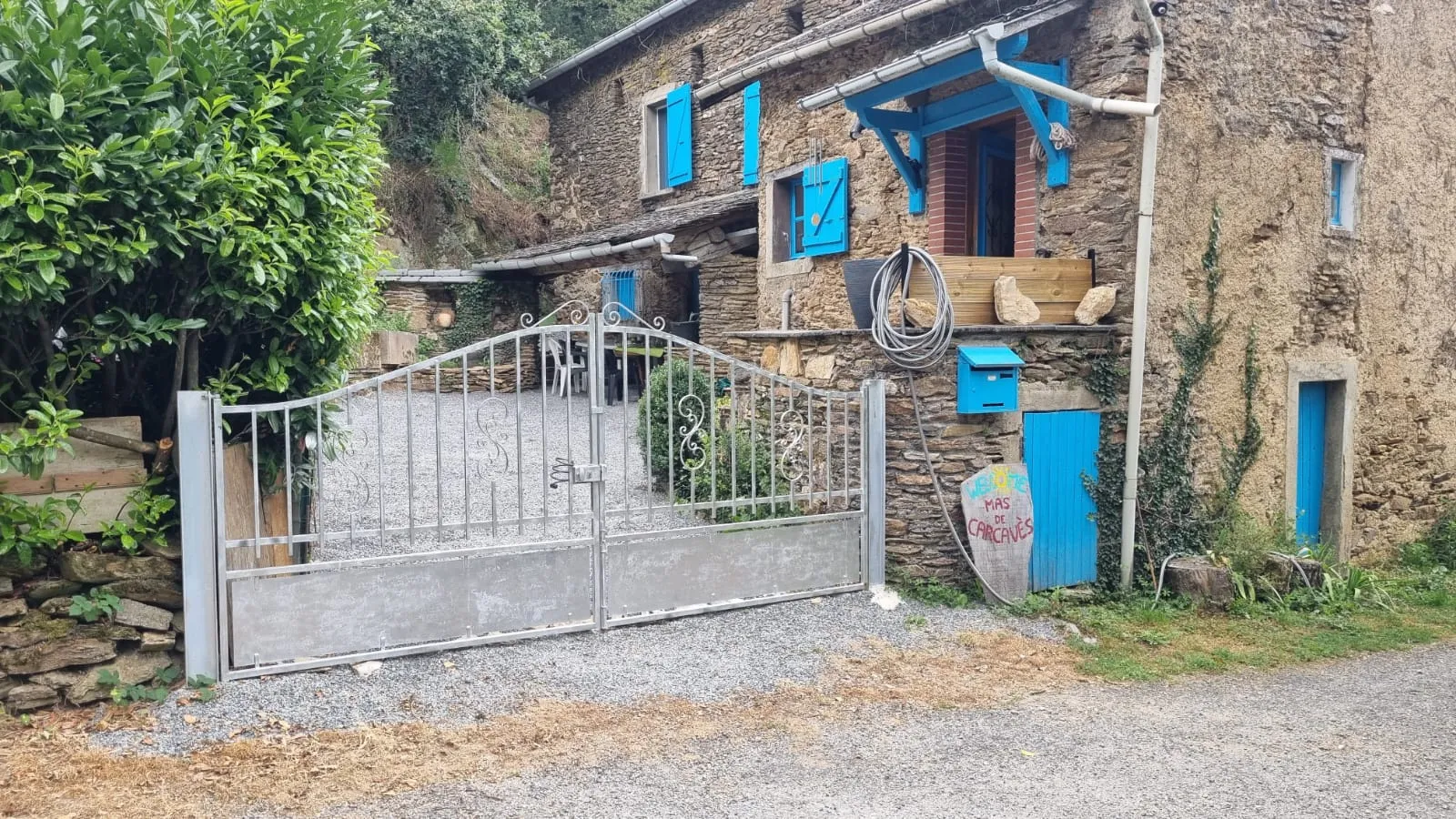 Maison de Campagne à St Salvi De Carcaves 