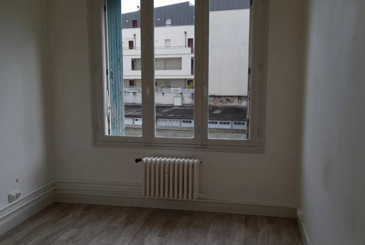 Vente Appartement 2 chambres en hypercentre Vierzon 18100 