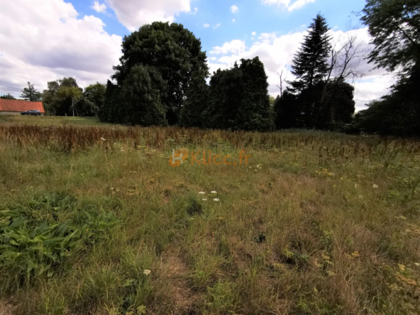 Terrain plat de 1124m2 proche de Auffay à vendre