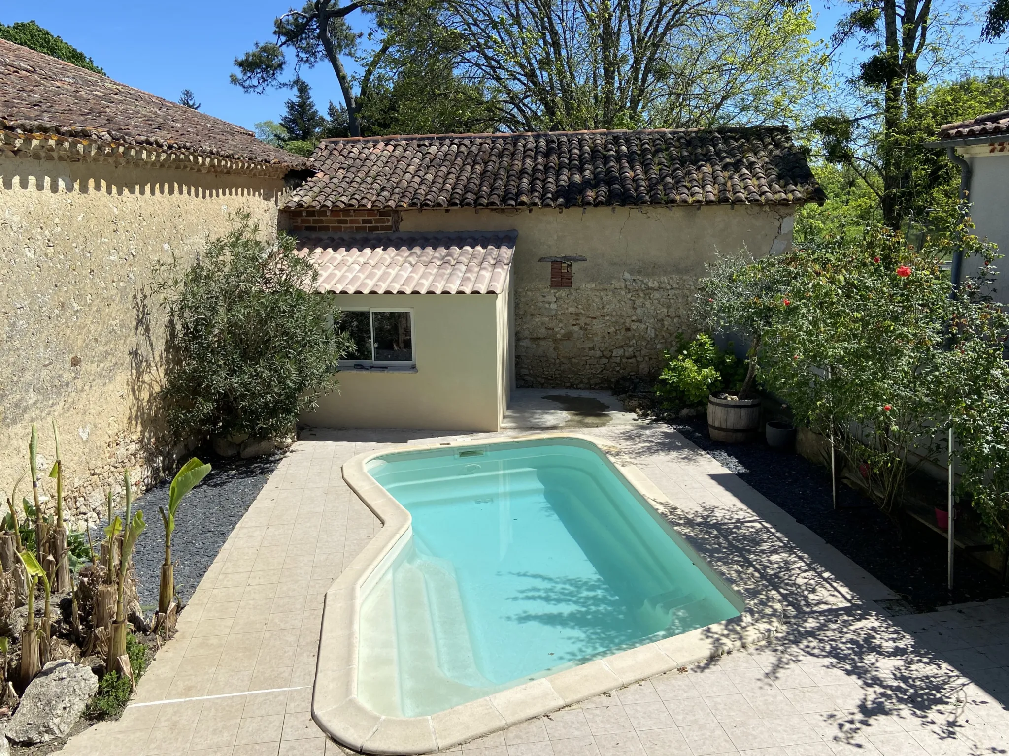 Maison de type landaise avec piscine à Montréal-du-Gers 