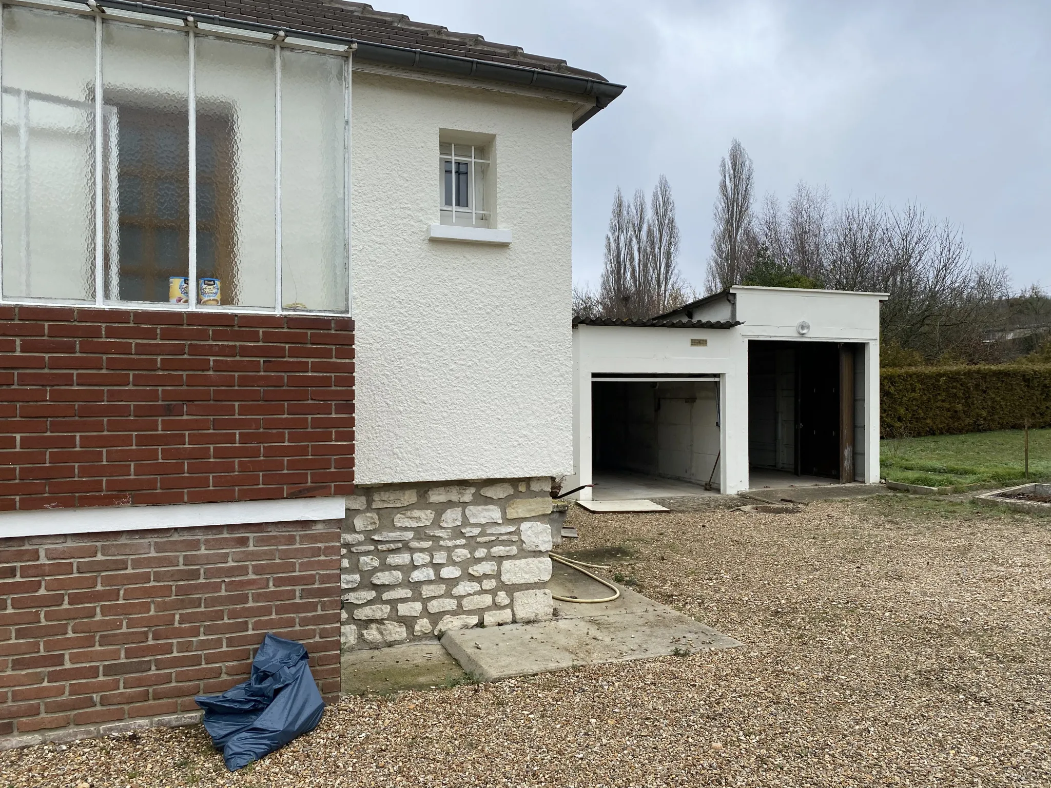 Maison Traditionnelle à Pacy-sur-Eure, 52 m2, Confortable 