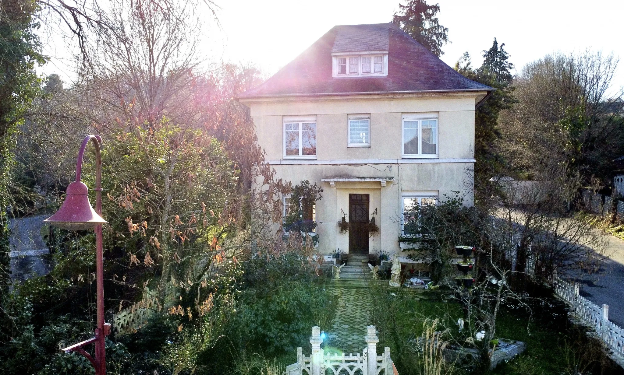 Maison de maître proche du centre Villedieu-les-Poêles 