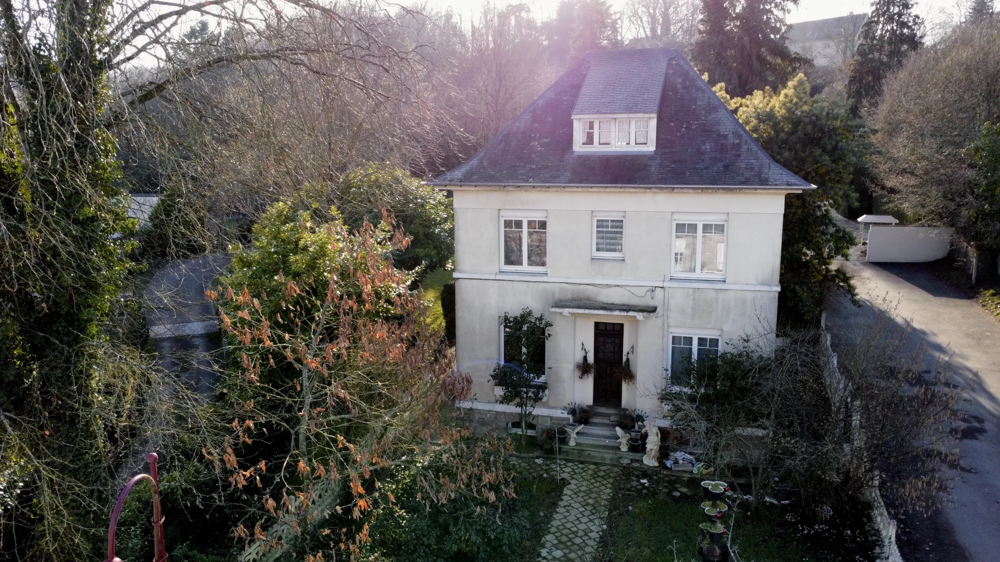 Maison de maître proche du centre Villedieu-les-Poêles 