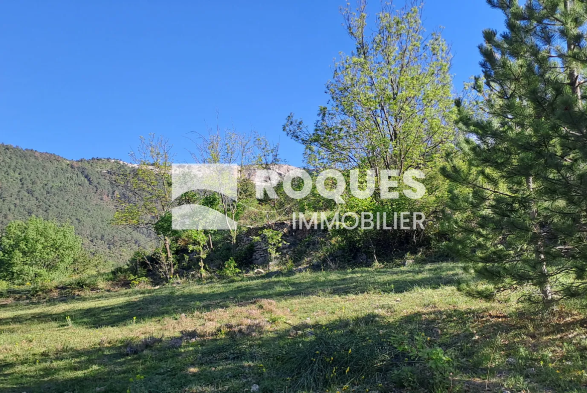 Terrain de Loisirs avec Vue Exceptionnelle à St Etienne de Gourgas 