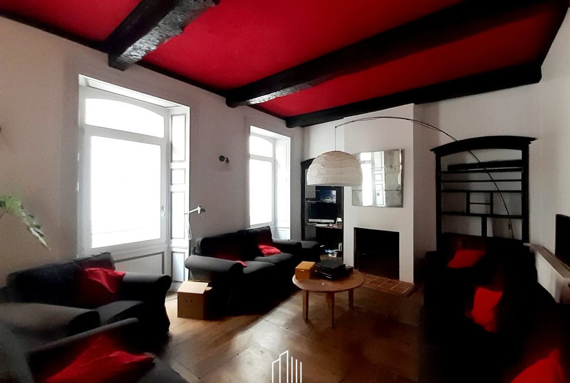 Maison de maître à Saint-Affrique - 364m2 - Quartier médiéval 