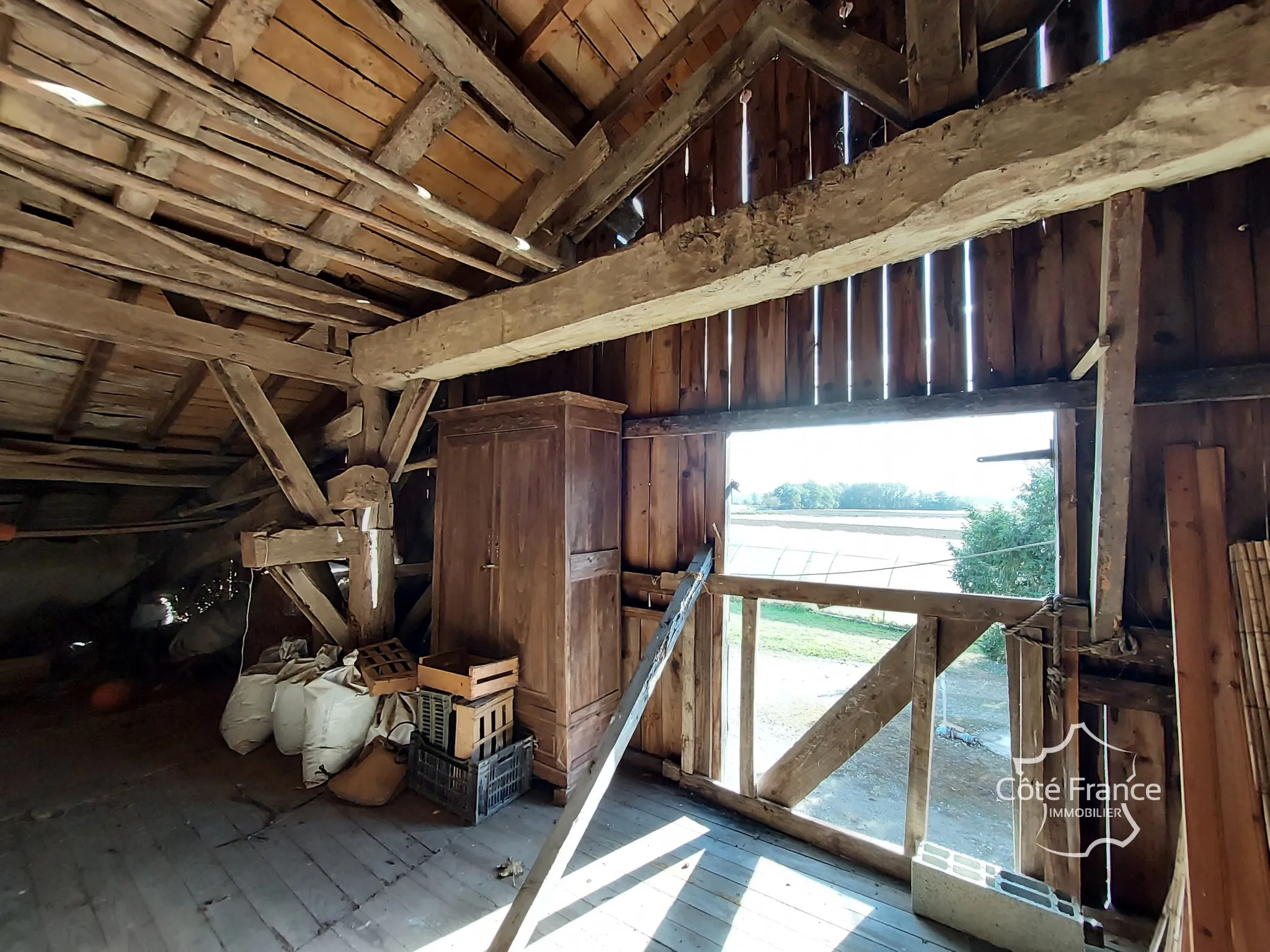 Ancienne ferme à rénover à 5 min de Marmande - 280 m2 habitables 