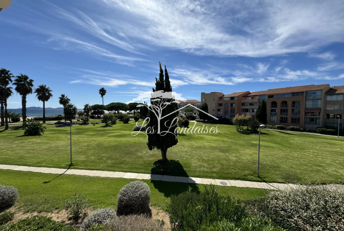 Appartement T3 avec Mezzanine et Vue Mer - La Londe-les-Maures 