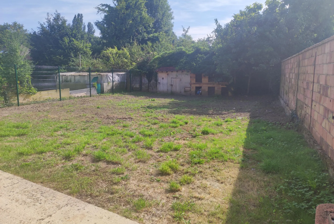 Maison Ancienne Rénovée avec Terrain à Dourdan 