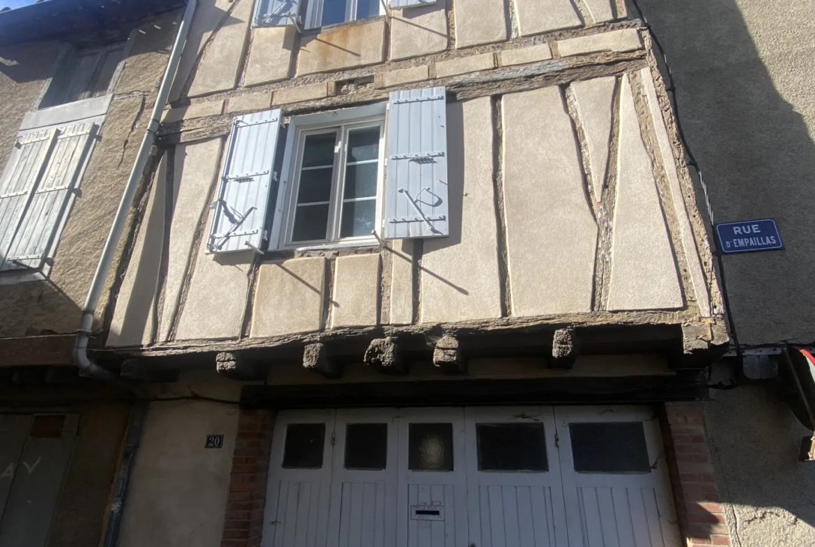 Maison de village à Roquecourbe avec garage 