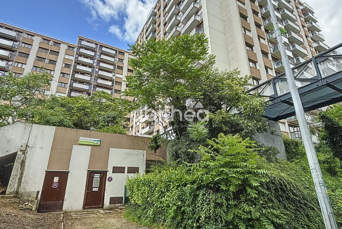 Appartement 1 chambre à Choisy-Le-Roi avec balcon 