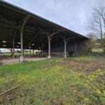 Terrain avec Hangar à Vendre à Hangest-sur-Somme