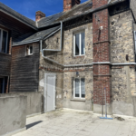 Immeuble à vendre à Dieppe, Le Pollet avec local commercial, triplex et maison