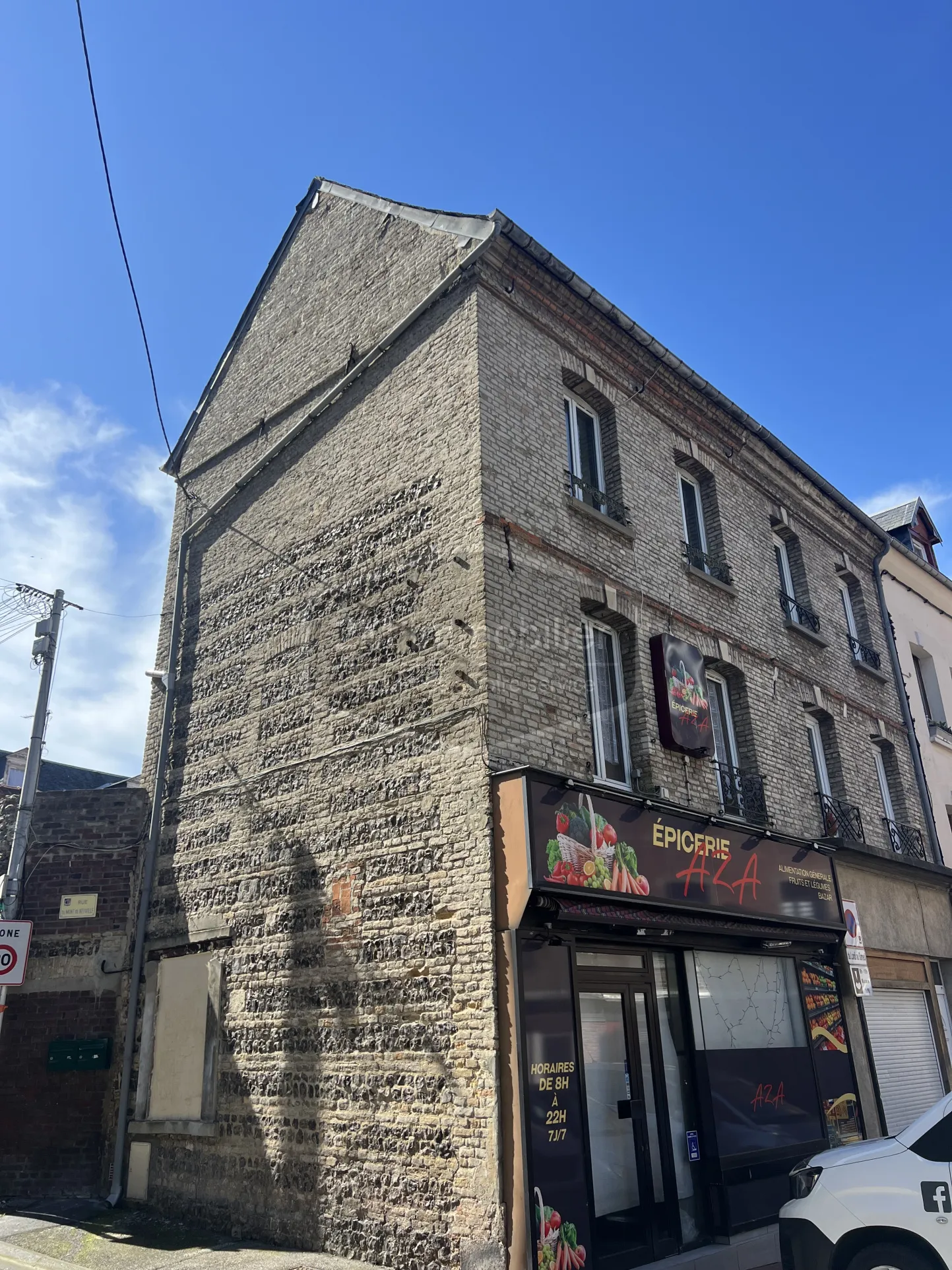 Immeuble à vendre à Dieppe, Le Pollet avec local commercial, triplex et maison 