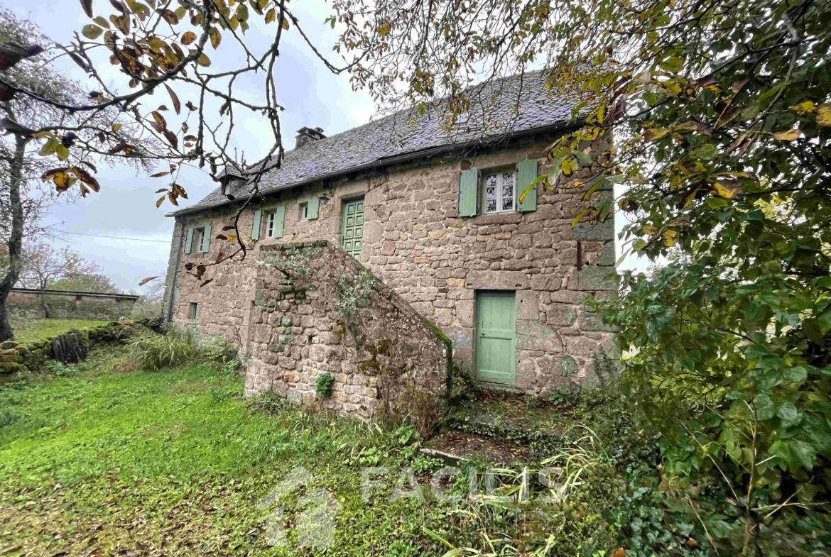 Maison à Golinhac avec Vue sur la Vallée du Lot 