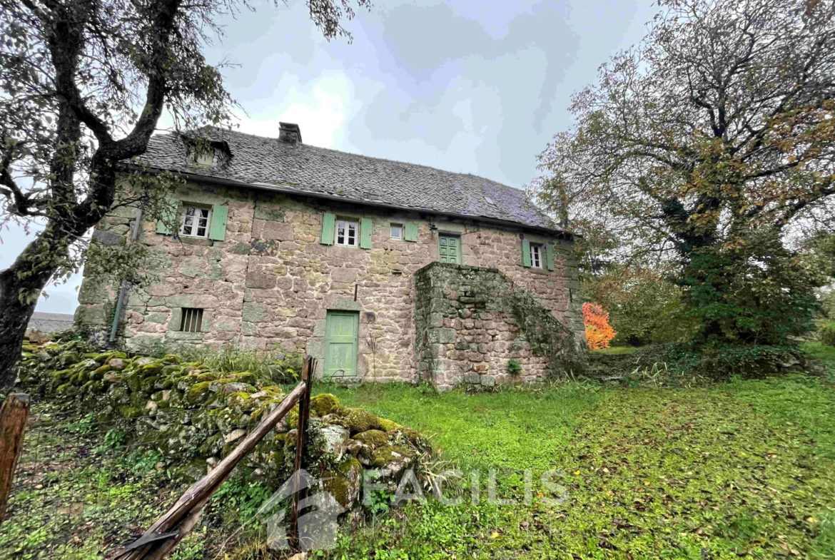 Maison à Golinhac avec Vue sur la Vallée du Lot 