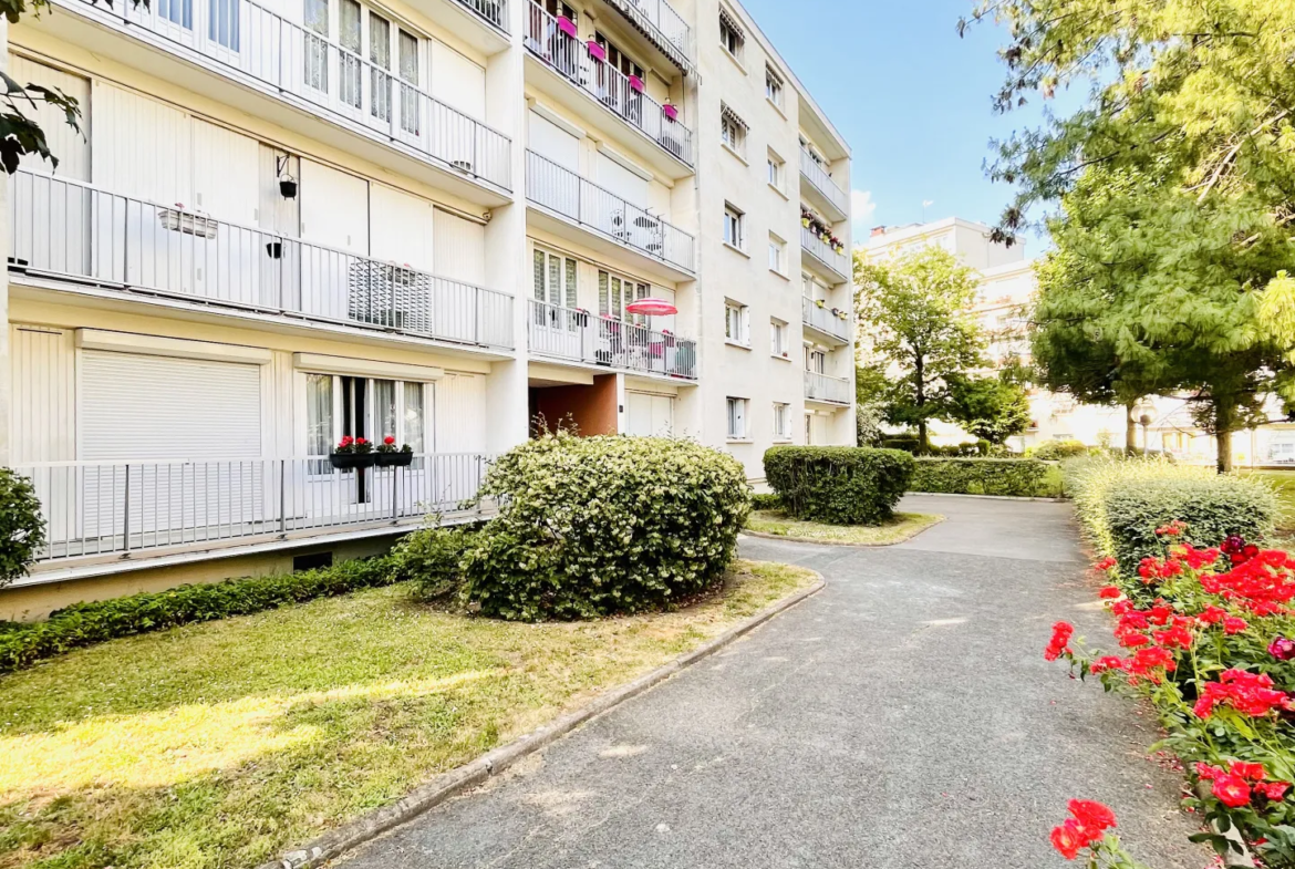 Vente Appartement F4 78,59 m2 Rosny Sous Bois 