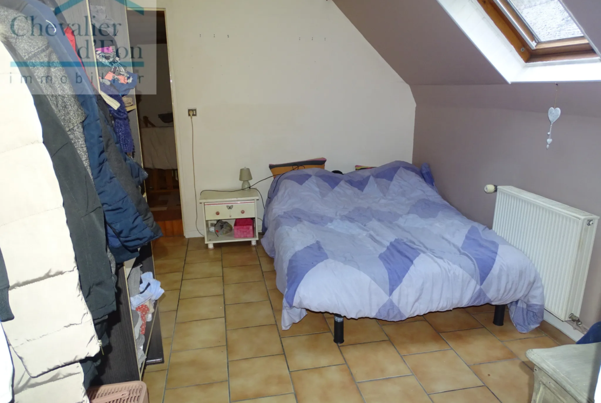 Maison à Molosmes proche de Tonnerre avec 5 chambres 