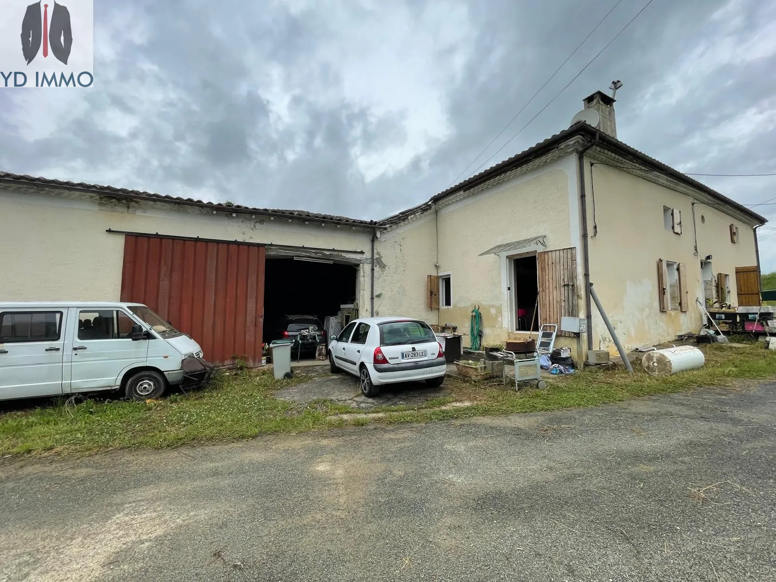 Maison en pierre à rénover proche de Langon avec 3 chambres 