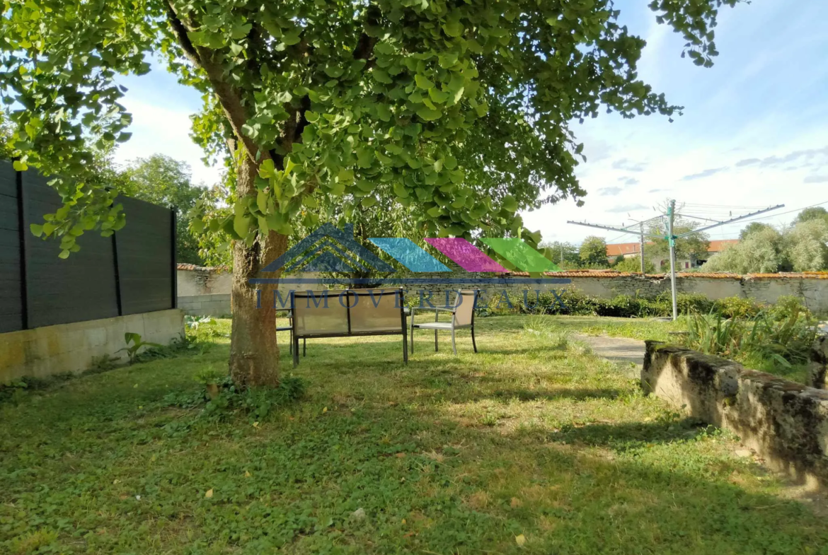 Maison rénovée 4 chambres, terrasse et jardin à Drouville 