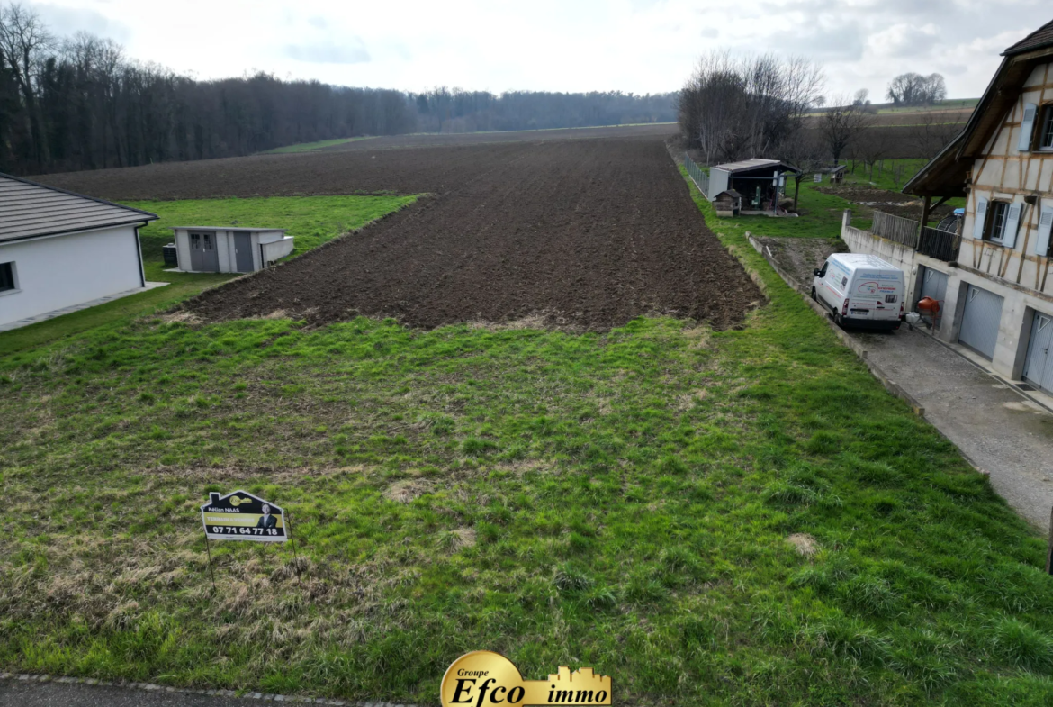 Terrain constructible Viabilisé de 7,3 ares à Stetten 