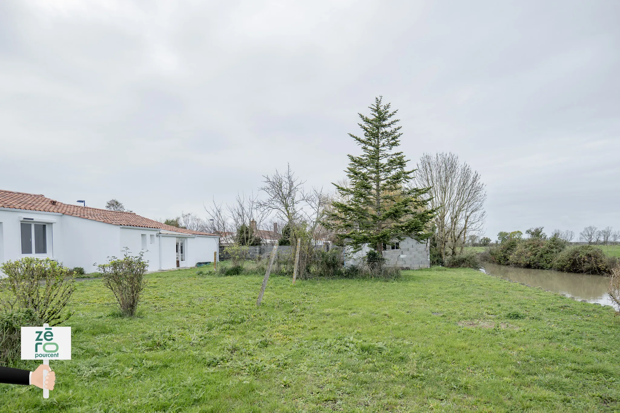 Maison de Plain-Pied avec Vue sur le Marais à Grues 