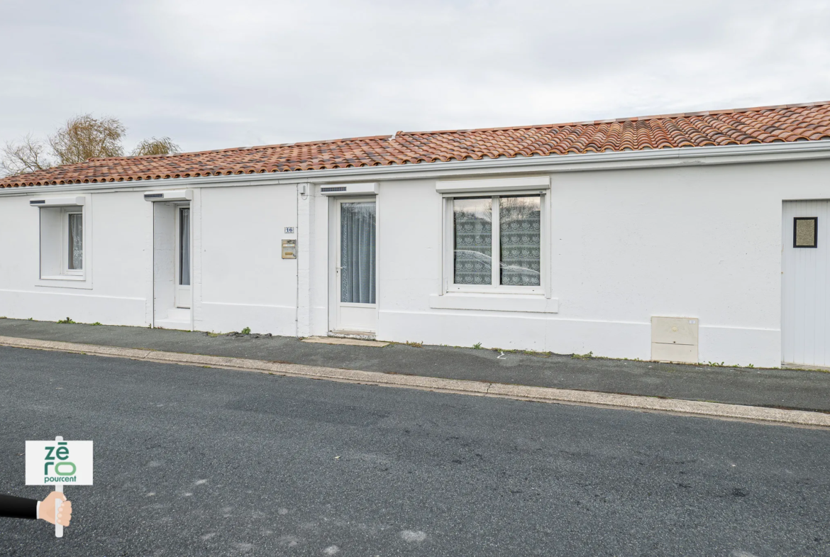 Maison de Plain-Pied avec Vue sur le Marais à Grues 