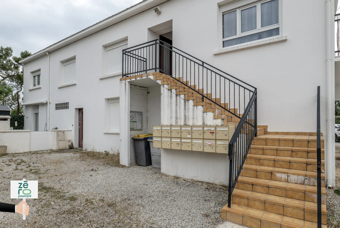 Appartement lumineux avec cheminée à La Tranche sur mer 