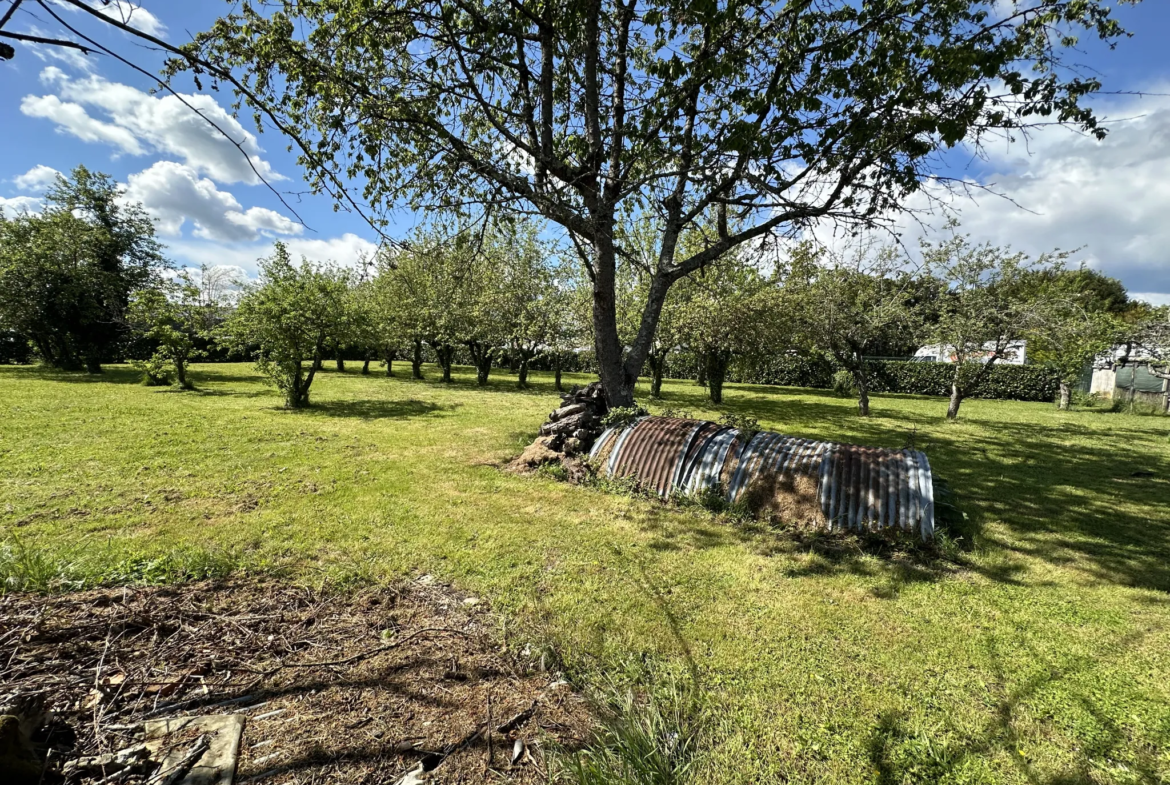 Lovely House for Renovation in Bellerive with Large Land 