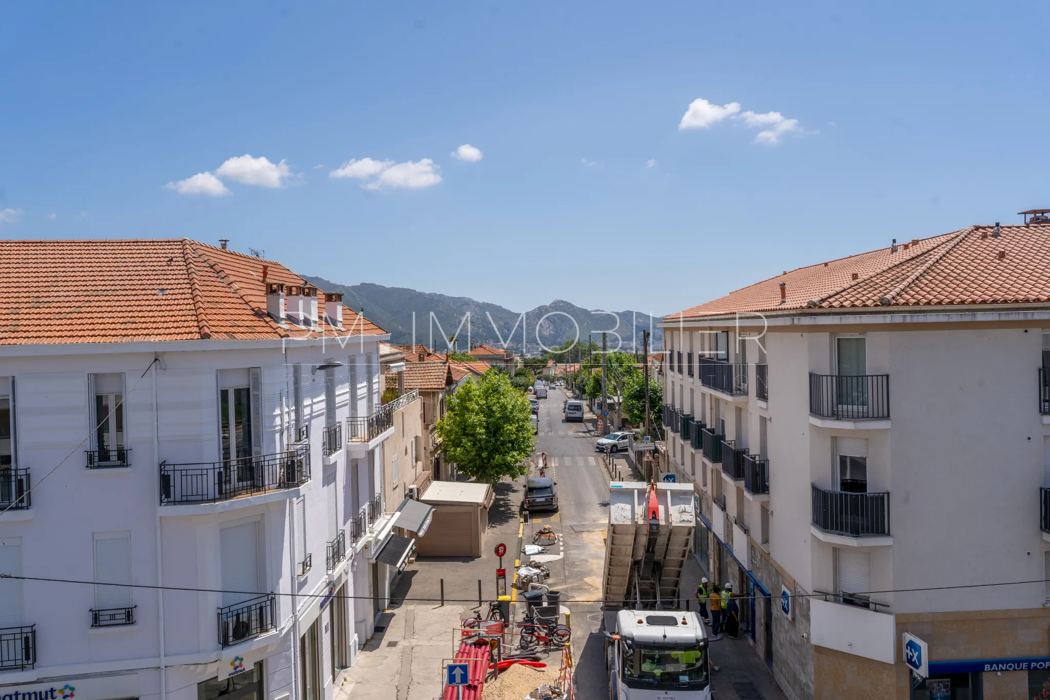 Appartement Lumineux 2 Chambres avec Terrasse à Beaumont, Marseille 