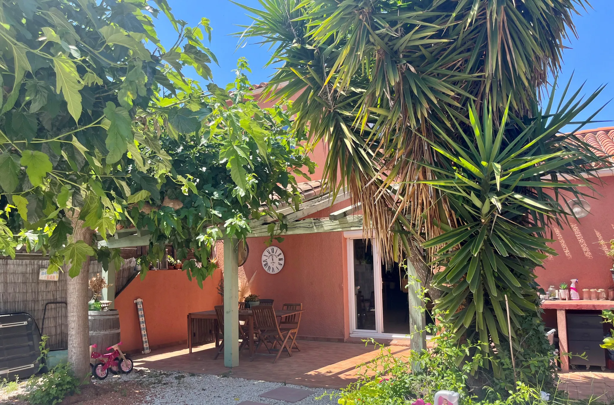 Charmante Maison avec Jardin et Garage à Villeneuve-De-La-Raho 