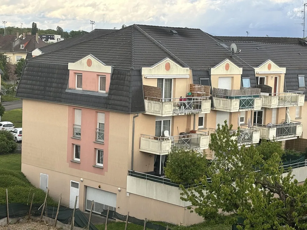 Appartement Neuhof Village 3 pièces avec garage et cave 