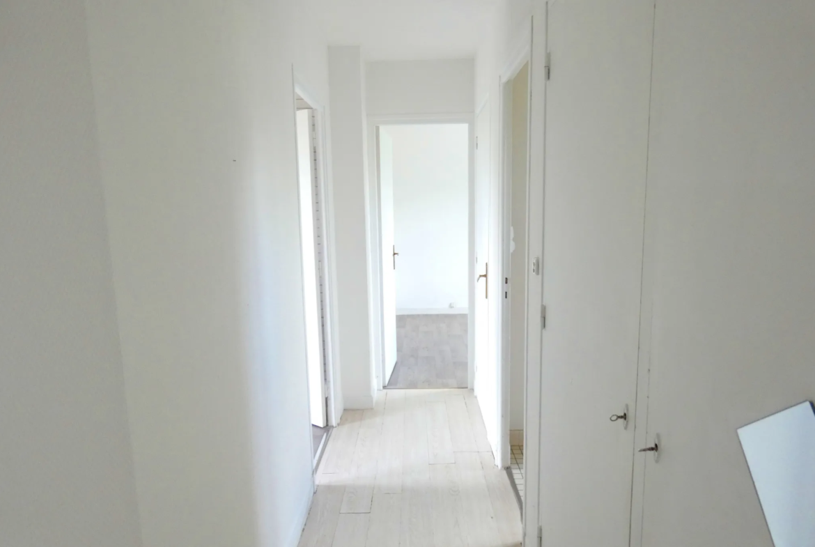 Appartement T3 avec Ascenseur et Jolie Vue Dégagée à Saint Joseph, Aurillac 