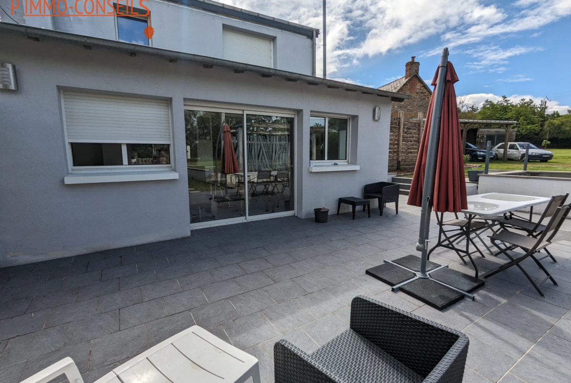 Maison de campagne avec belle terrasse 