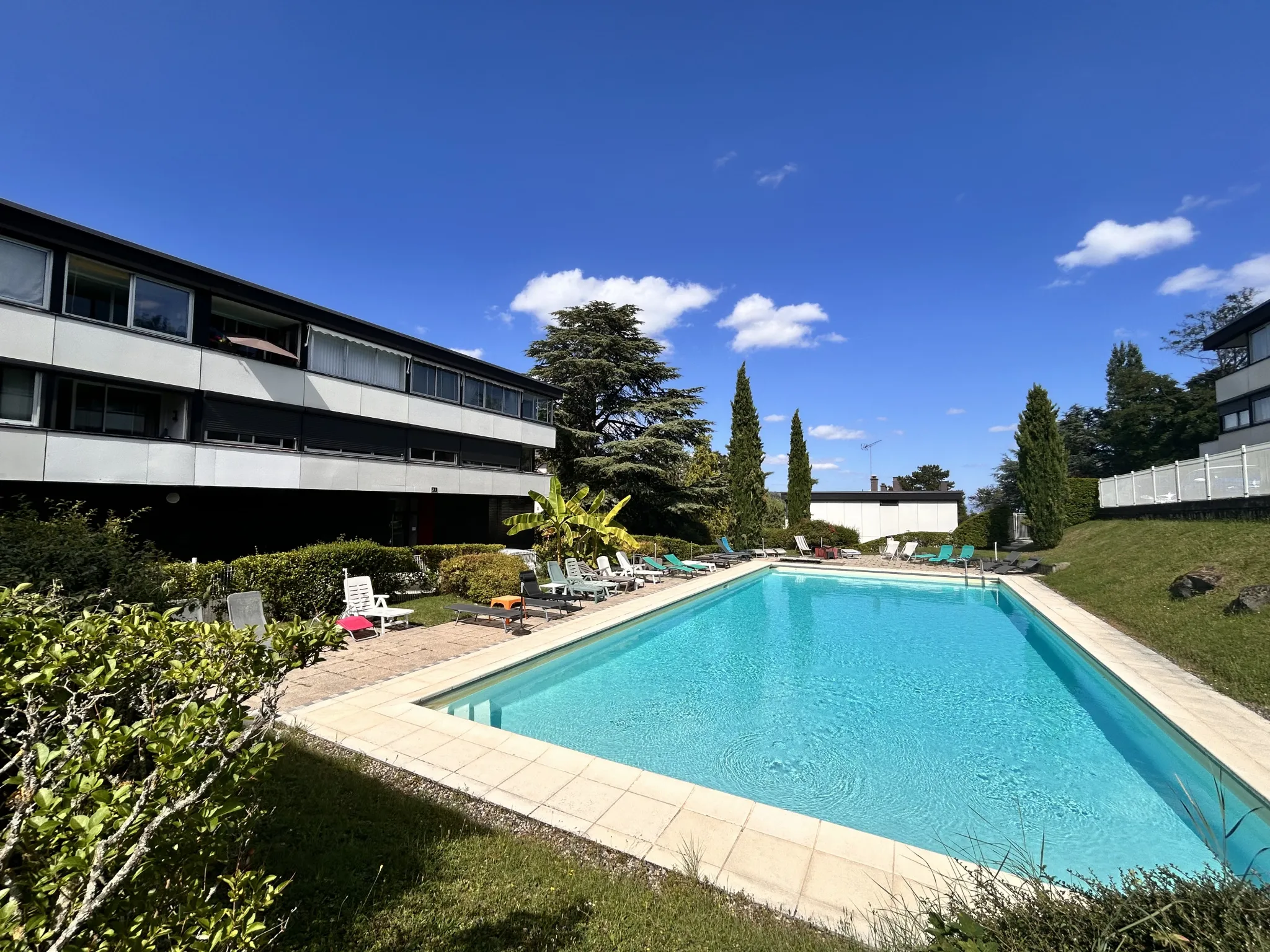 Appartement T4 de 77.88 m2 avec Piscine à Chamalieres 