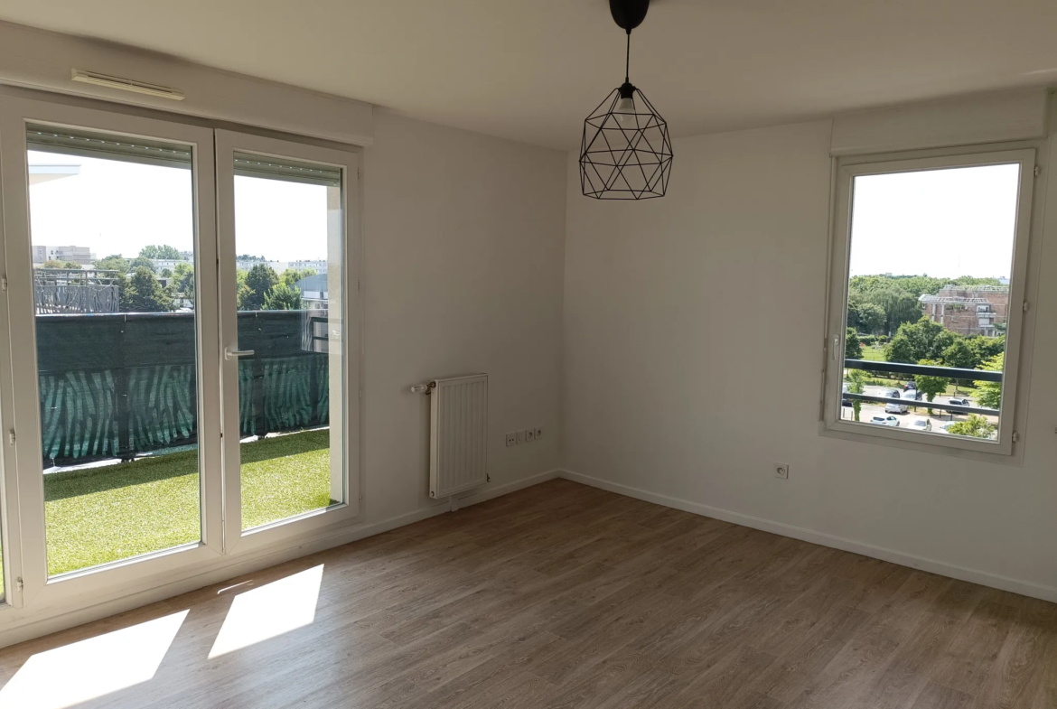 Appartement 72m2 avec terrasse dernier étage à Trappes 