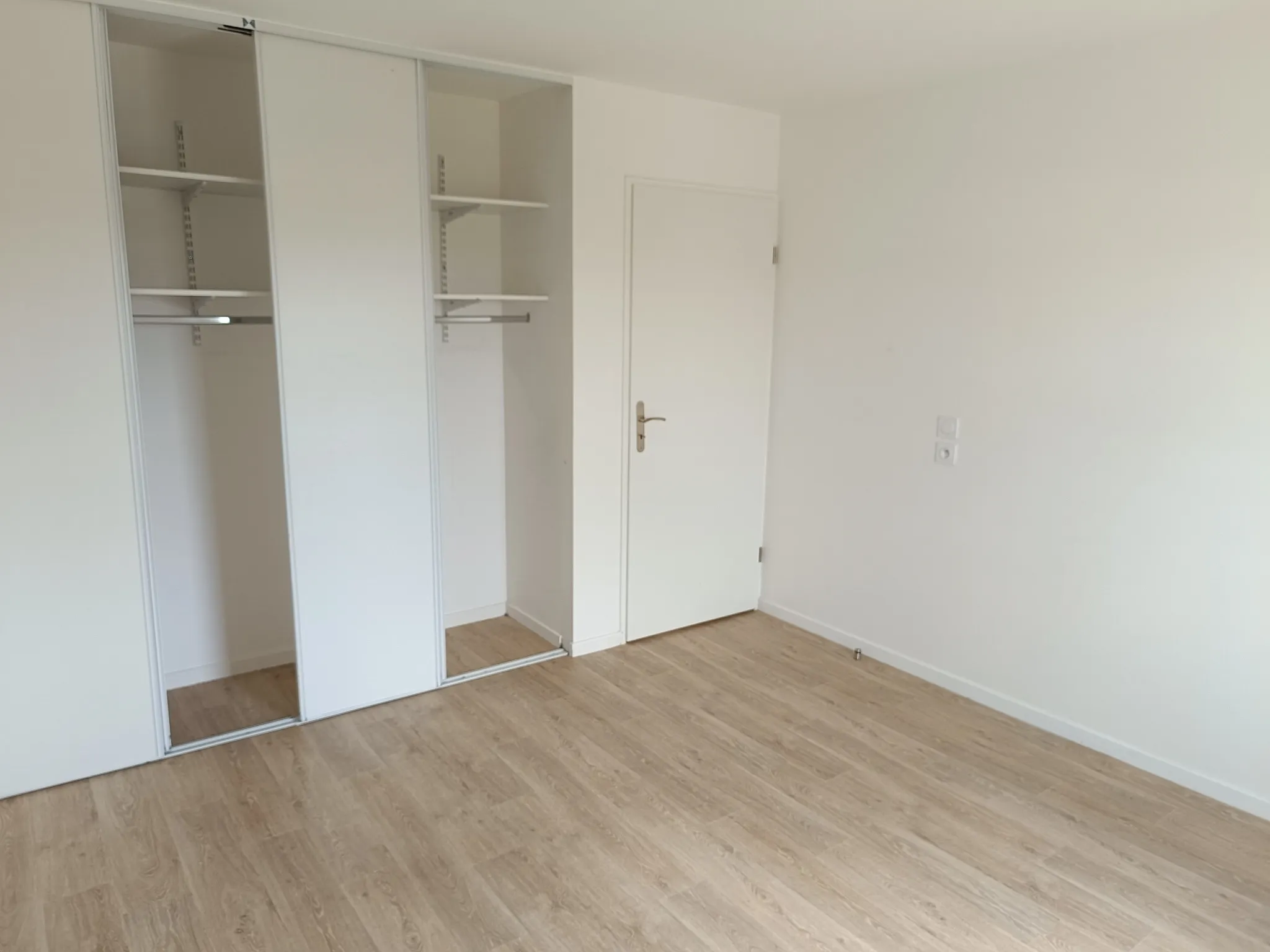 Appartement 72m2 avec terrasse dernier étage à Trappes 