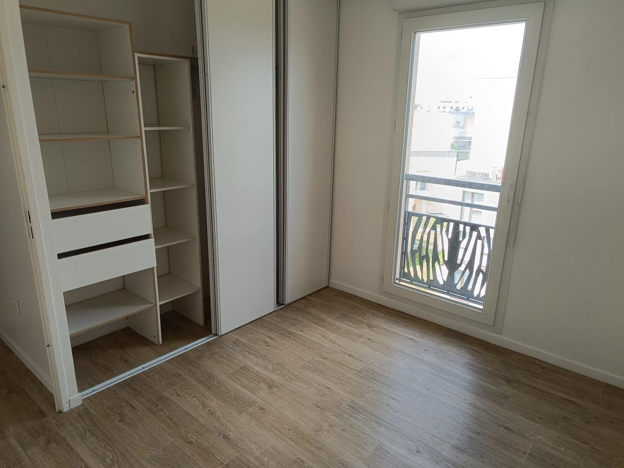 Appartement 72m2 avec terrasse dernier étage à Trappes 