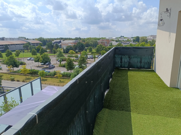 Appartement 72m2 avec terrasse dernier étage à Trappes