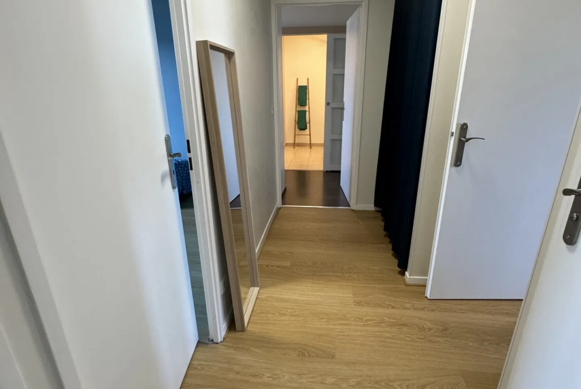 Appartement T4 de 80m2 avec terrasse à Cergy 