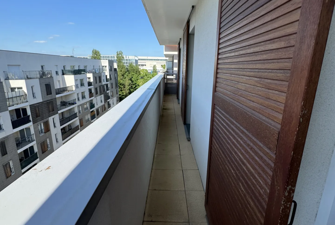 Appartement T4 de 80m2 avec terrasse à Cergy 